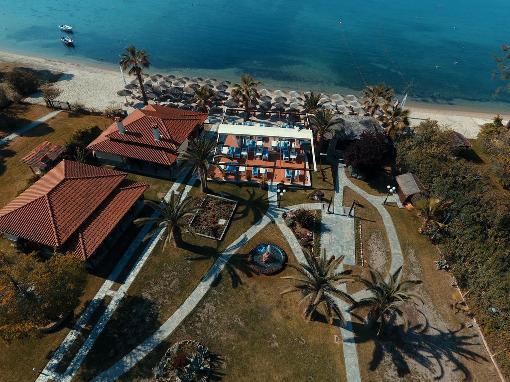 וורוורו Vergos Hotel מראה חיצוני תמונה